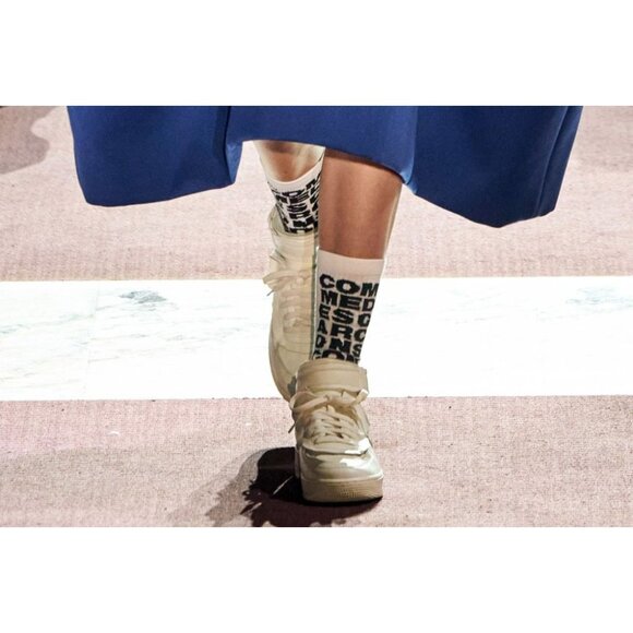 CDG x Nike Air Force One, size 8.5 - Picture 16 of 16